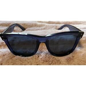 Ray-Ban Wayfarer Reverse Blue Lenses